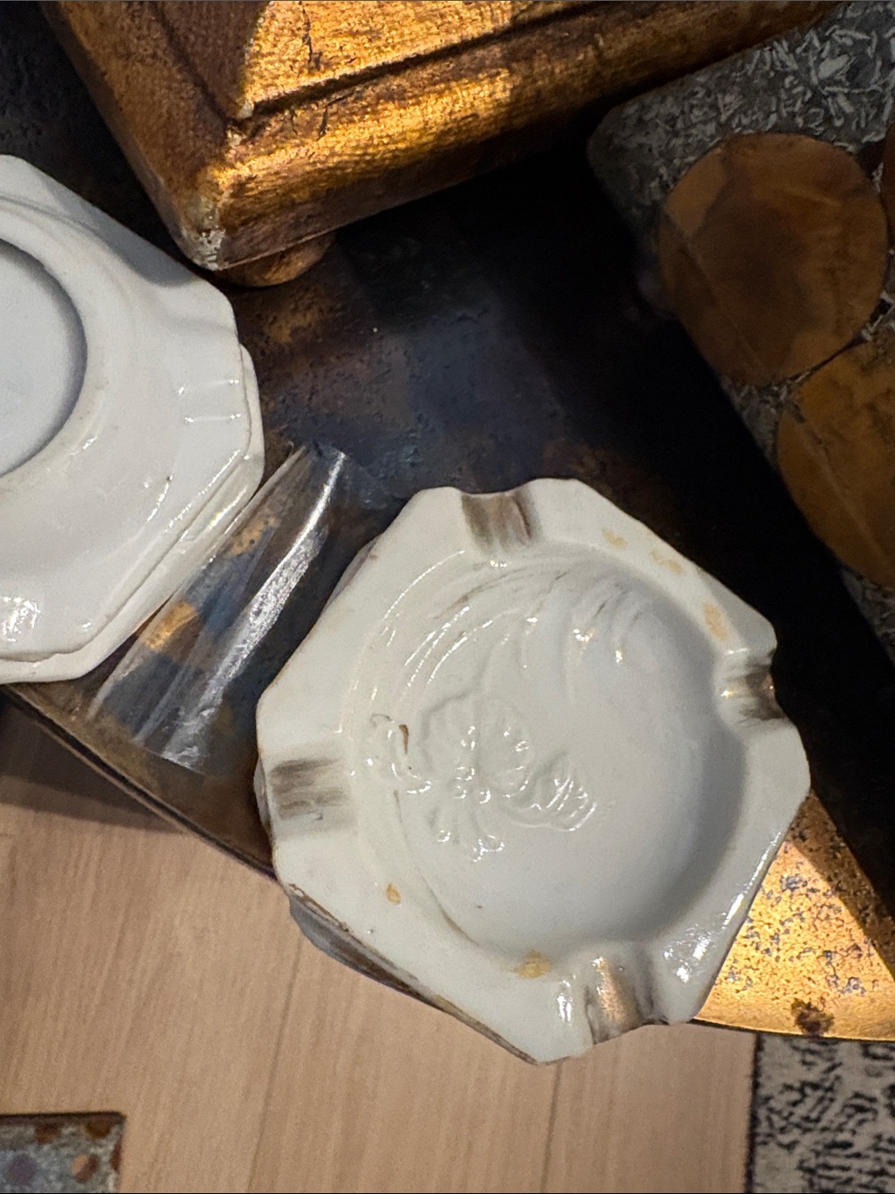 White Porcelain Decorative Ashtray with Subtle Antique Accents